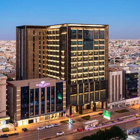 Narcissus The Royal Hotel Riyadh Ngoại thất bức ảnh The hotel at night