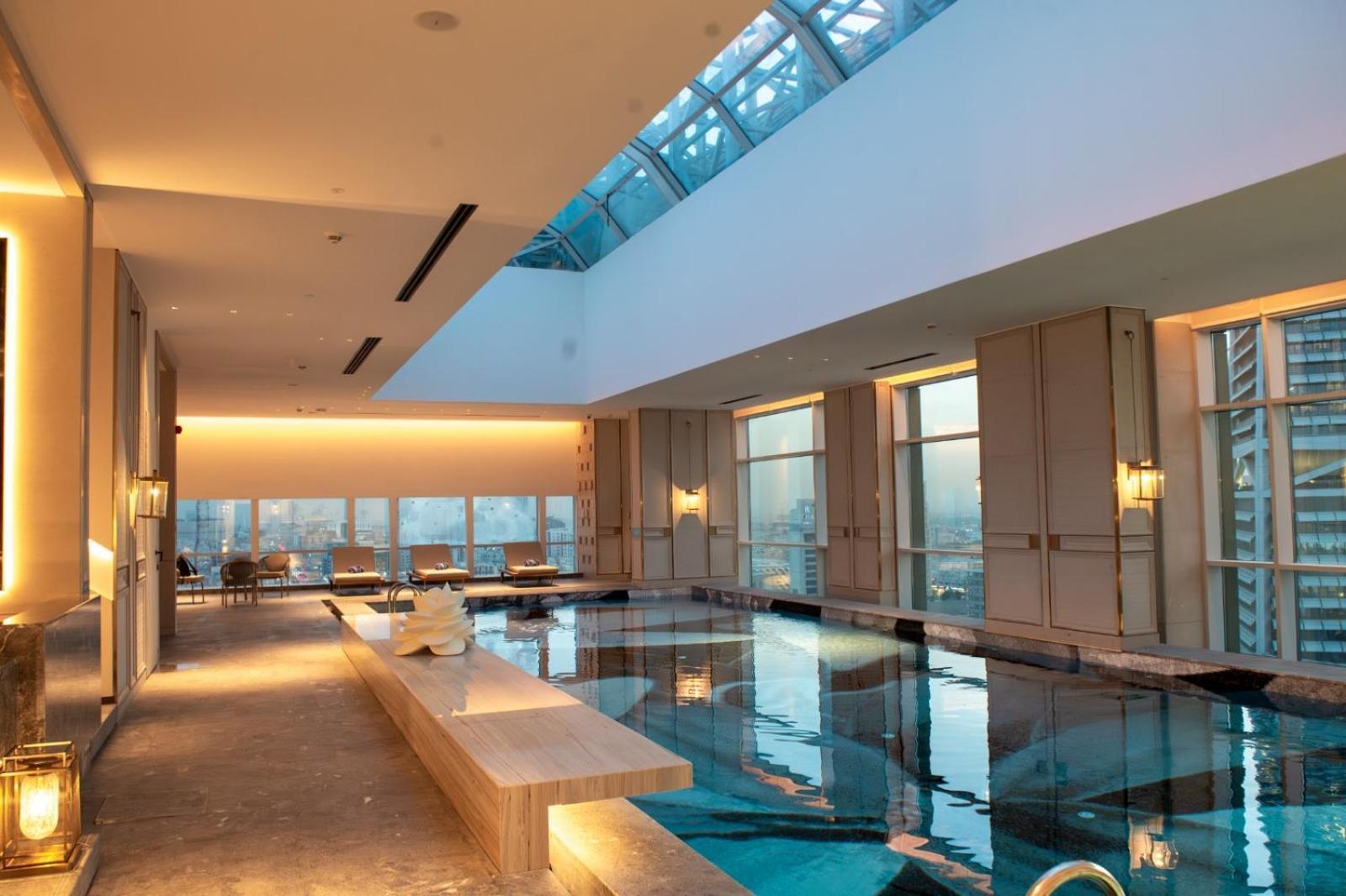 Narcissus The Royal Hotel Riyadh Ngoại thất bức ảnh The pool at the 39th floor