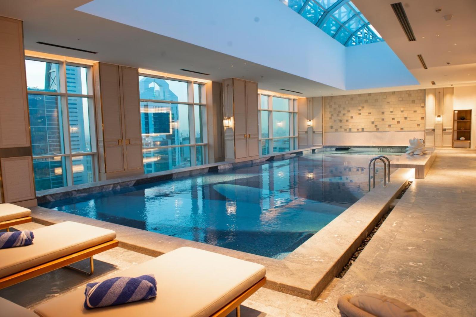 Narcissus The Royal Hotel Riyadh Ngoại thất bức ảnh The pool at the spa