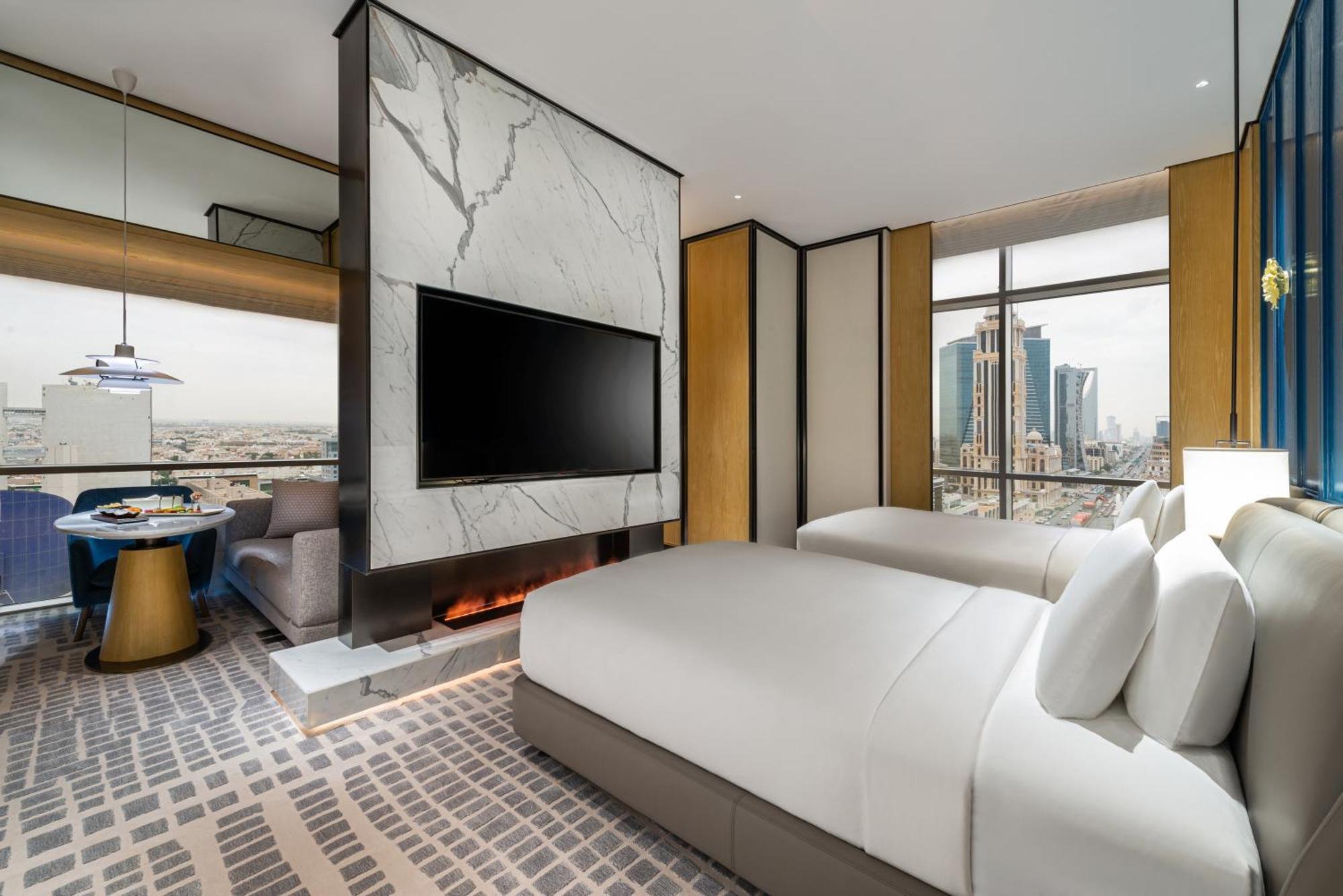 Narcissus The Royal Hotel Riyadh Ngoại thất bức ảnh Deluxe Suite
