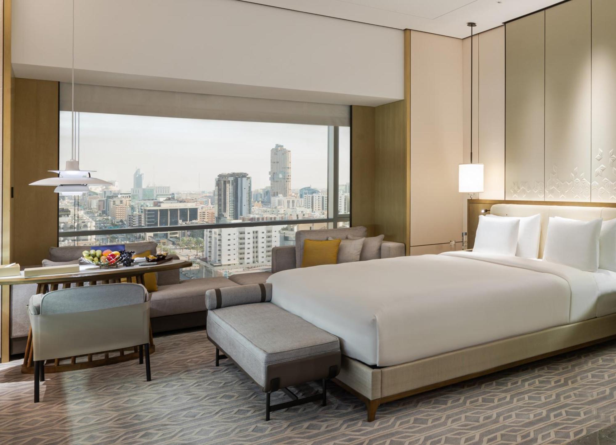 Narcissus The Royal Hotel Riyadh Ngoại thất bức ảnh Deluxe Room