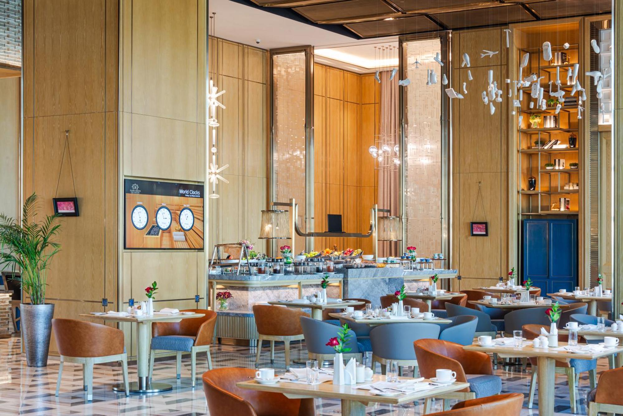 Narcissus The Royal Hotel Riyadh Ngoại thất bức ảnh The restaurant